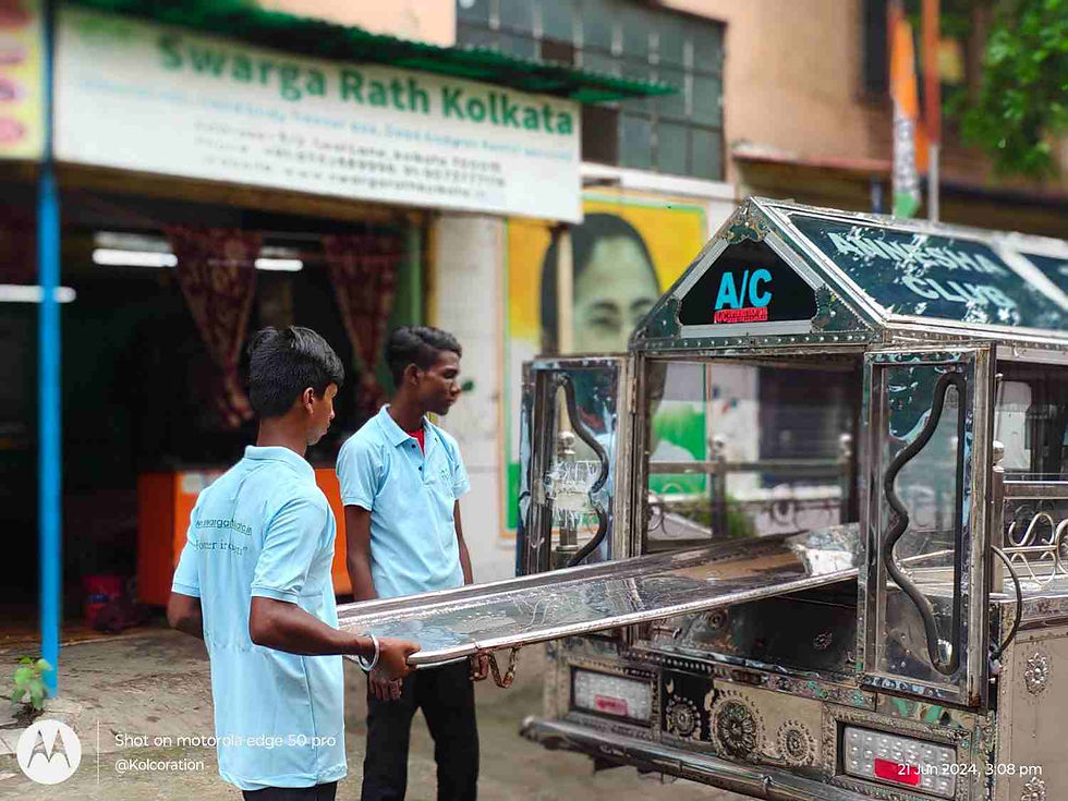 Hearse vehicle options available for funeral transportation in Kolkata.