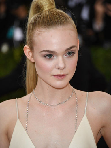 ELLE FANNING'S GREATEST LOOKS