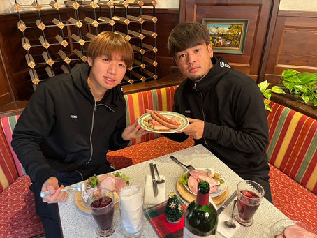 サガン鳥栖の選手達にご来店いただきました