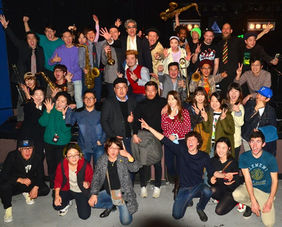 Groeps foto groot!!! Korea.jpg