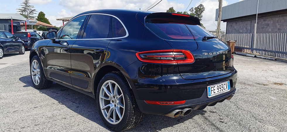 Miniatura: Porsche Macan S 2016