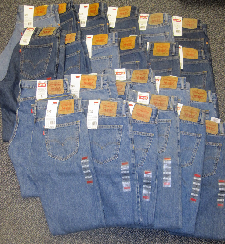 Levi Wholesale Warehouse Discount, 52 