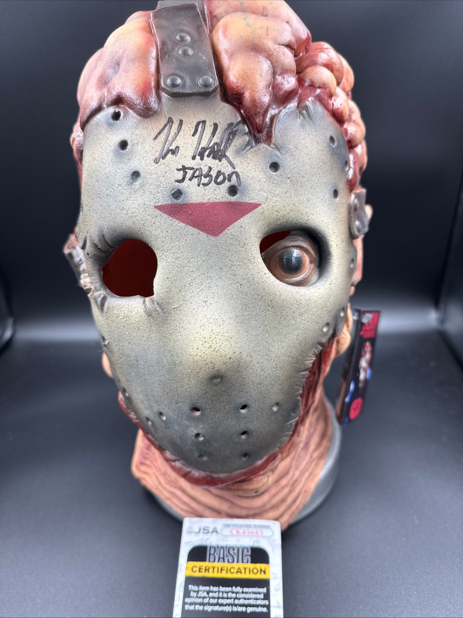 Kane Hodder Signed Trick Or Treat Studios Full Head Mask 