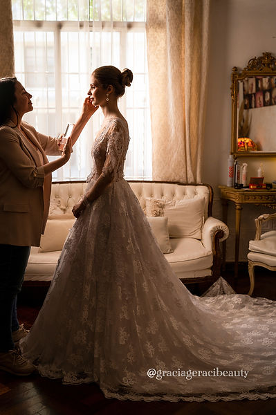 Maquilladora de Novias Buenos Aires web.jpg