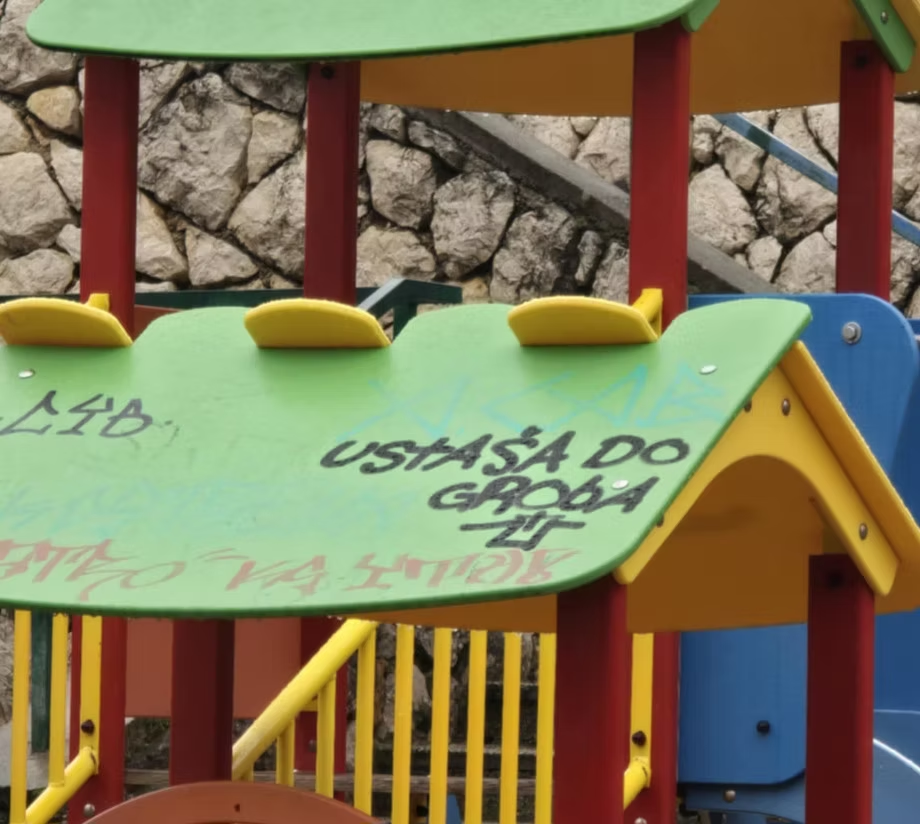 Dječji park, Kostrena, Ul.Ž.Pezelja