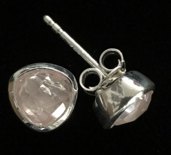 Ohrstecker Rosenquarz facettiert