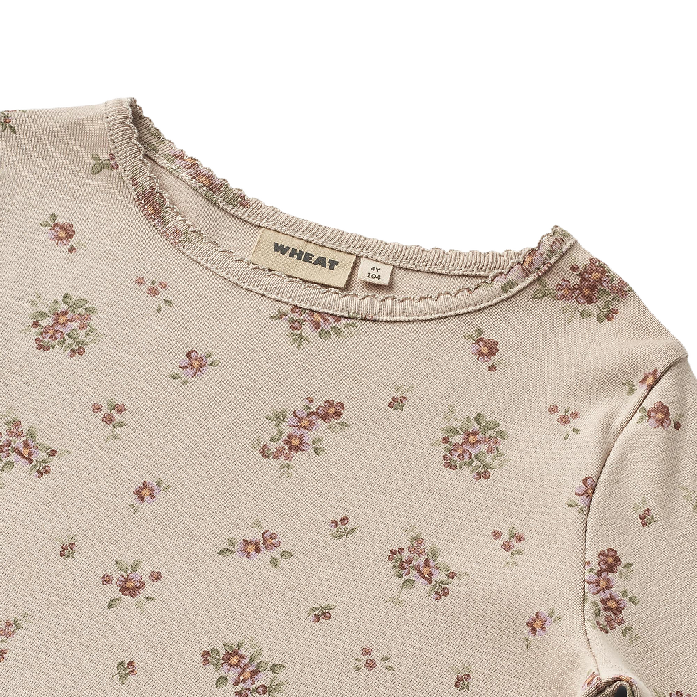 Thumbnail: Wheat - nightdress - pale lilac flowers