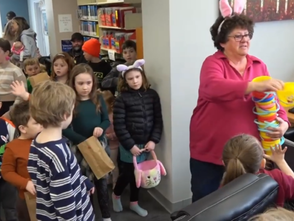 United for Literacy and Schreiber Public Library bring Easter Joy to the kids.