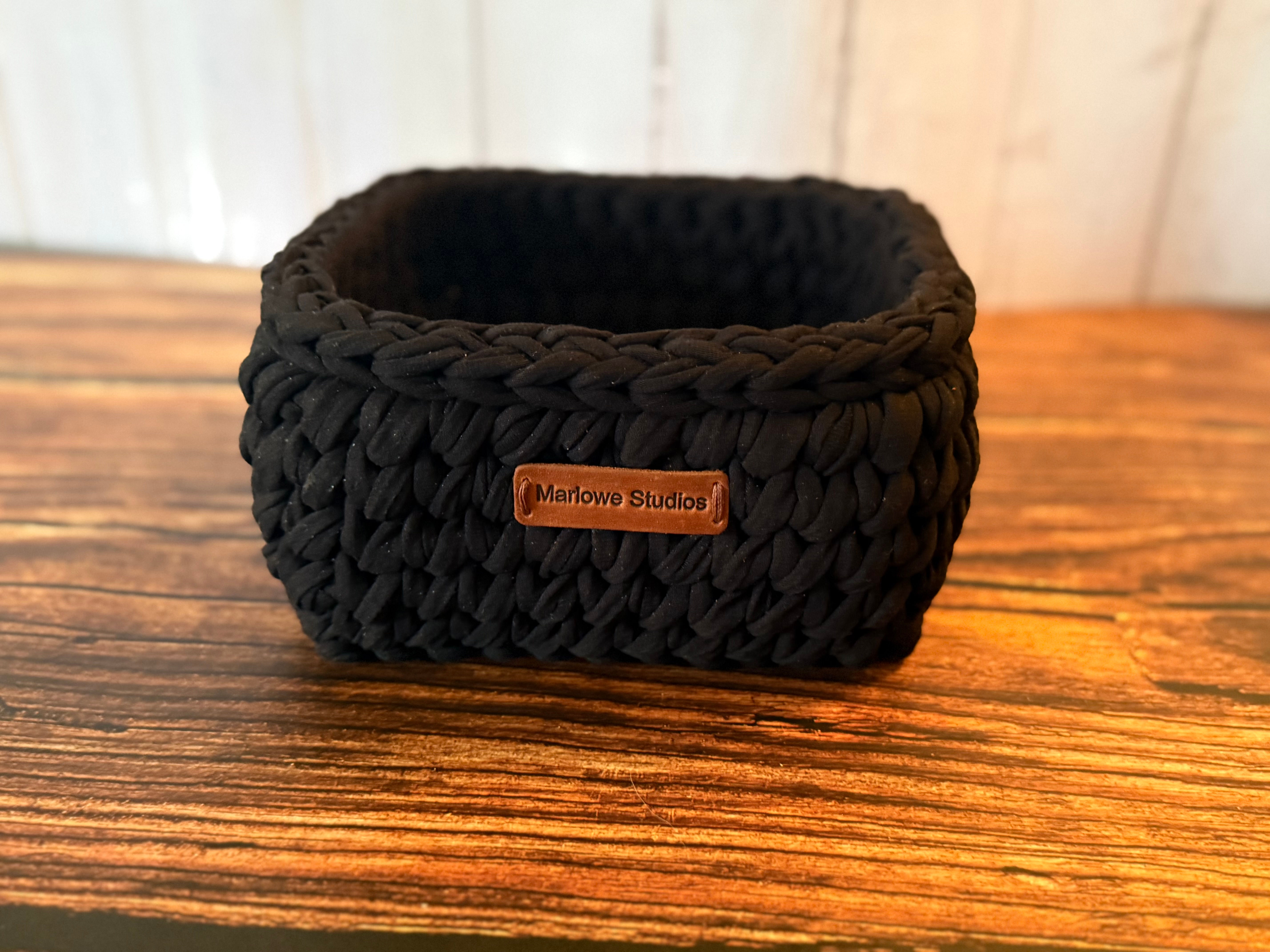 Black 6" Square w/Wooden Base