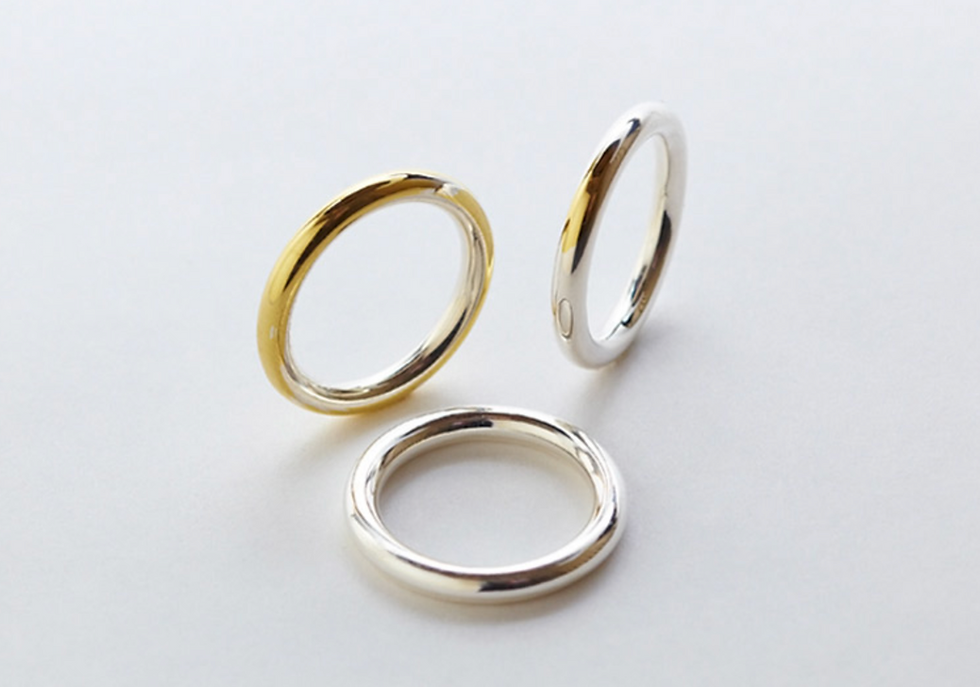 obrączki ślubne ze złota i srebra