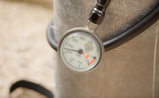 縮圖：AKUANA Hippo 1 pressure gauge