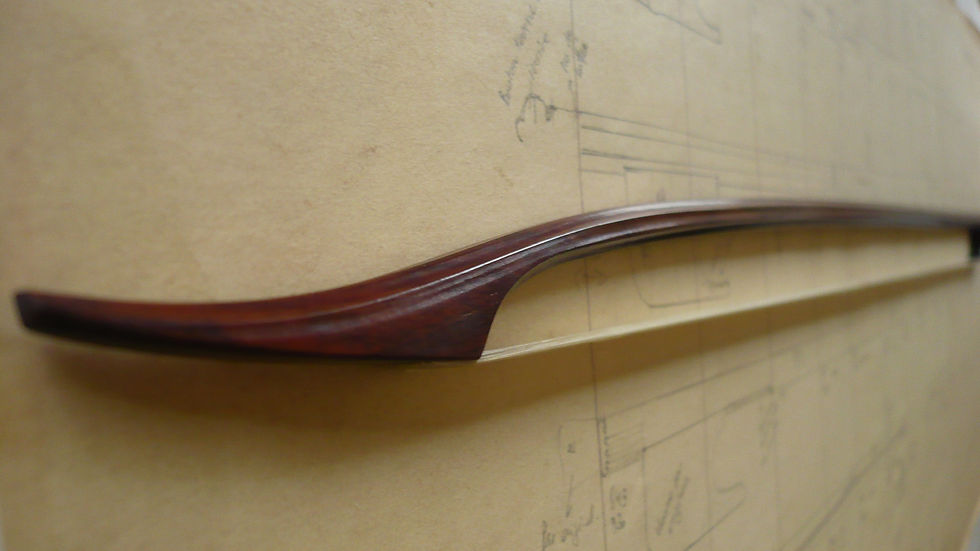 Basse de viole tête.