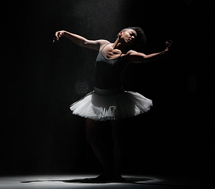 BlackBallerina-13.heic