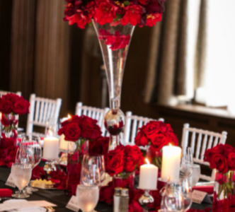 red wedding decor
