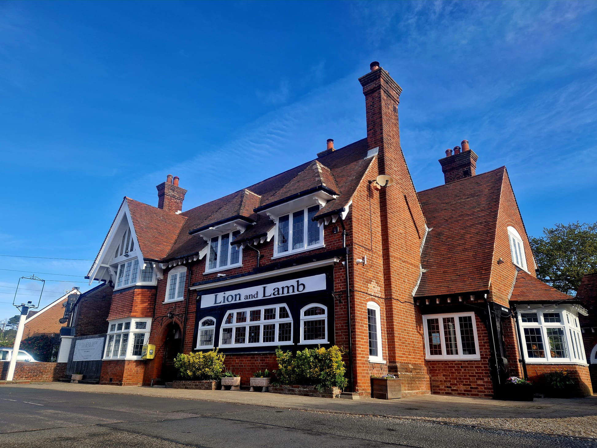 Lion and Lamb, Pennington