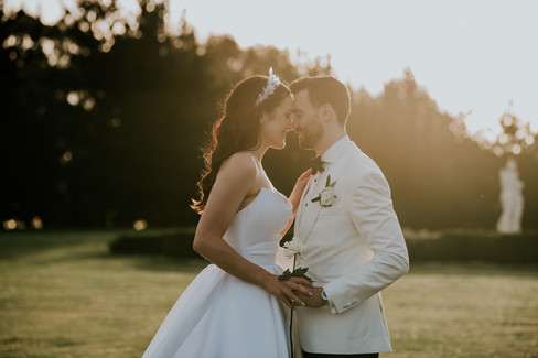 Campbell Point House Wedding Photographed by Mel Panteli