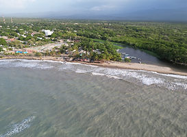 Drohnenaufnahme der Stadt Dibulla in La Guajira.jpg