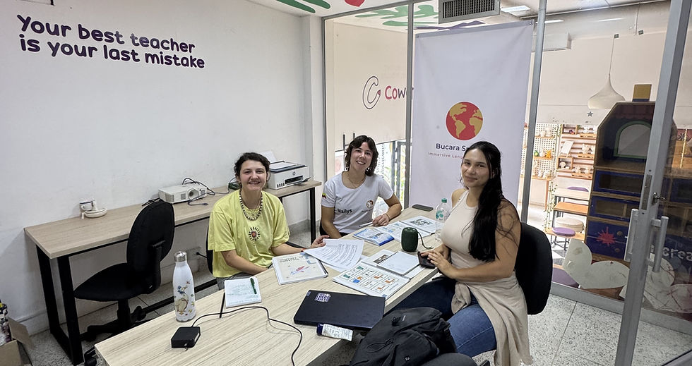 Spanish class at Bucara Spanish Academy in Bucaramanga