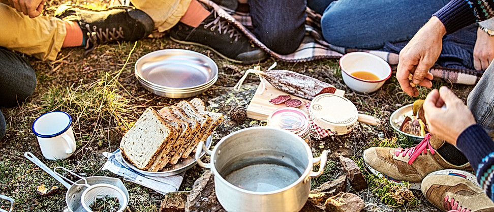 Frühstück auf dem Campingplatz