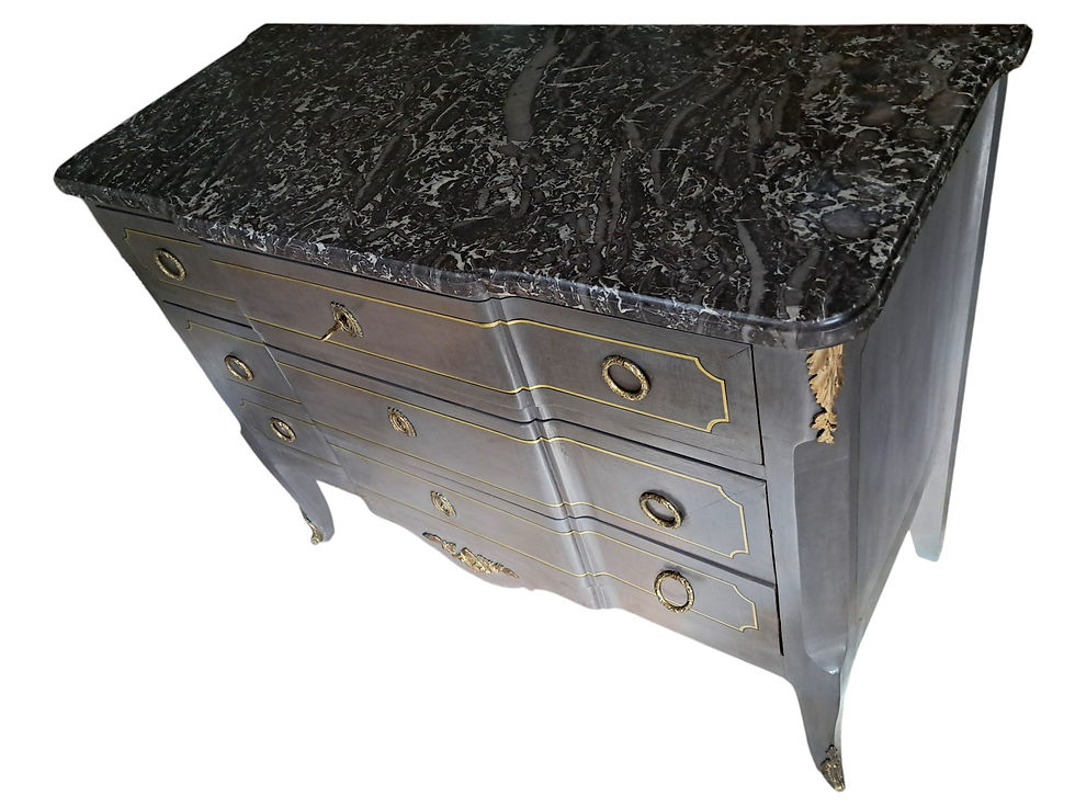 Miniature : Commode ancienne patinée gris et or vieilli satiné style Transition.