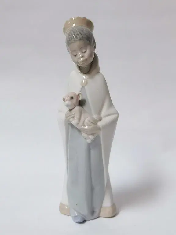 Lladro King Balthazar Retired Porcelain Children Nativity Figurine
