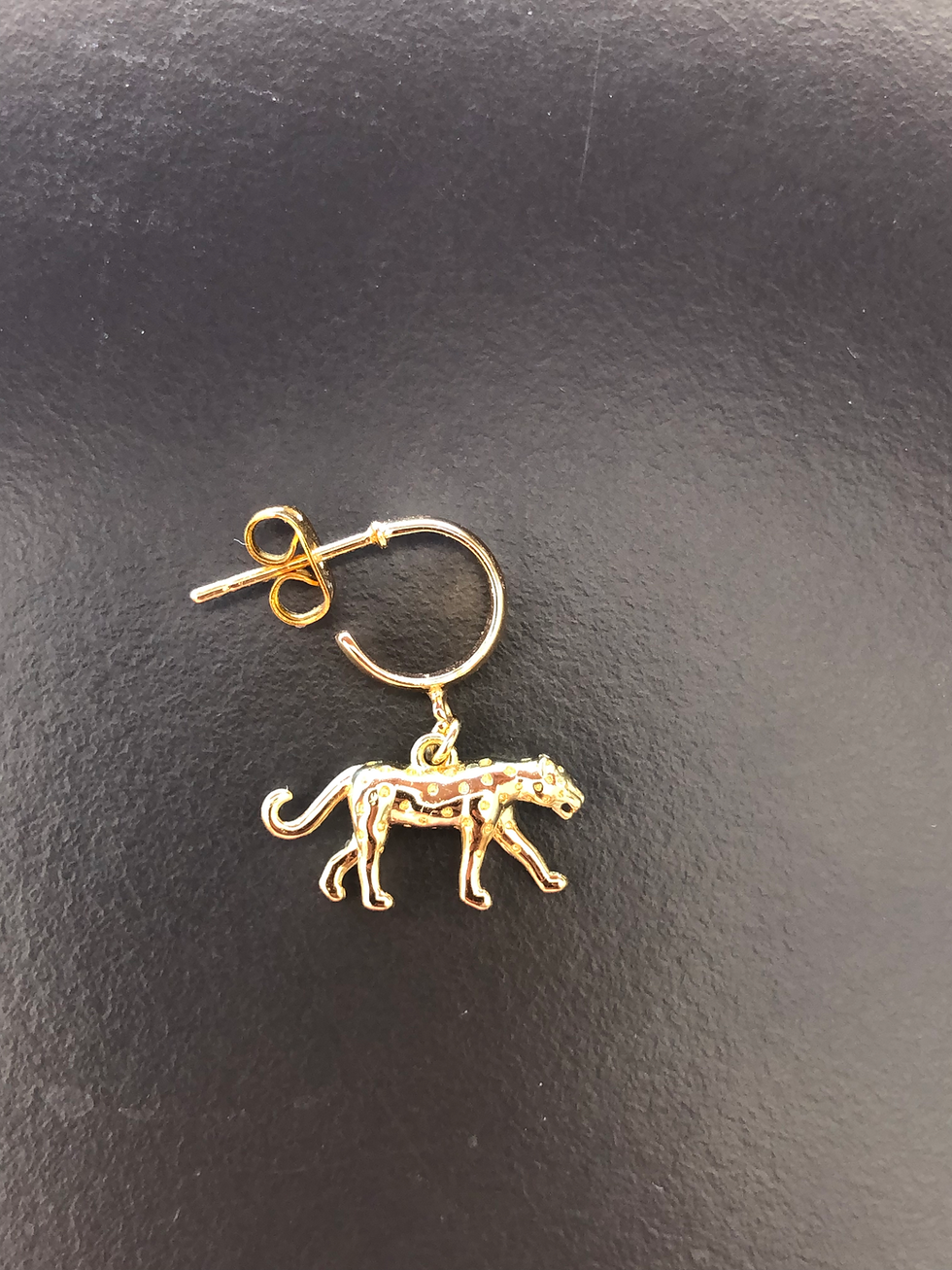 Thumbnail: leopard earrings
