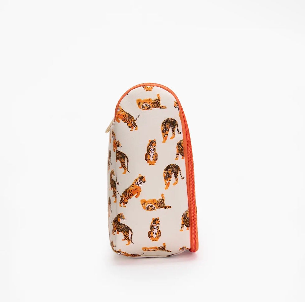 Thumbnail: tiger hanging wash bag