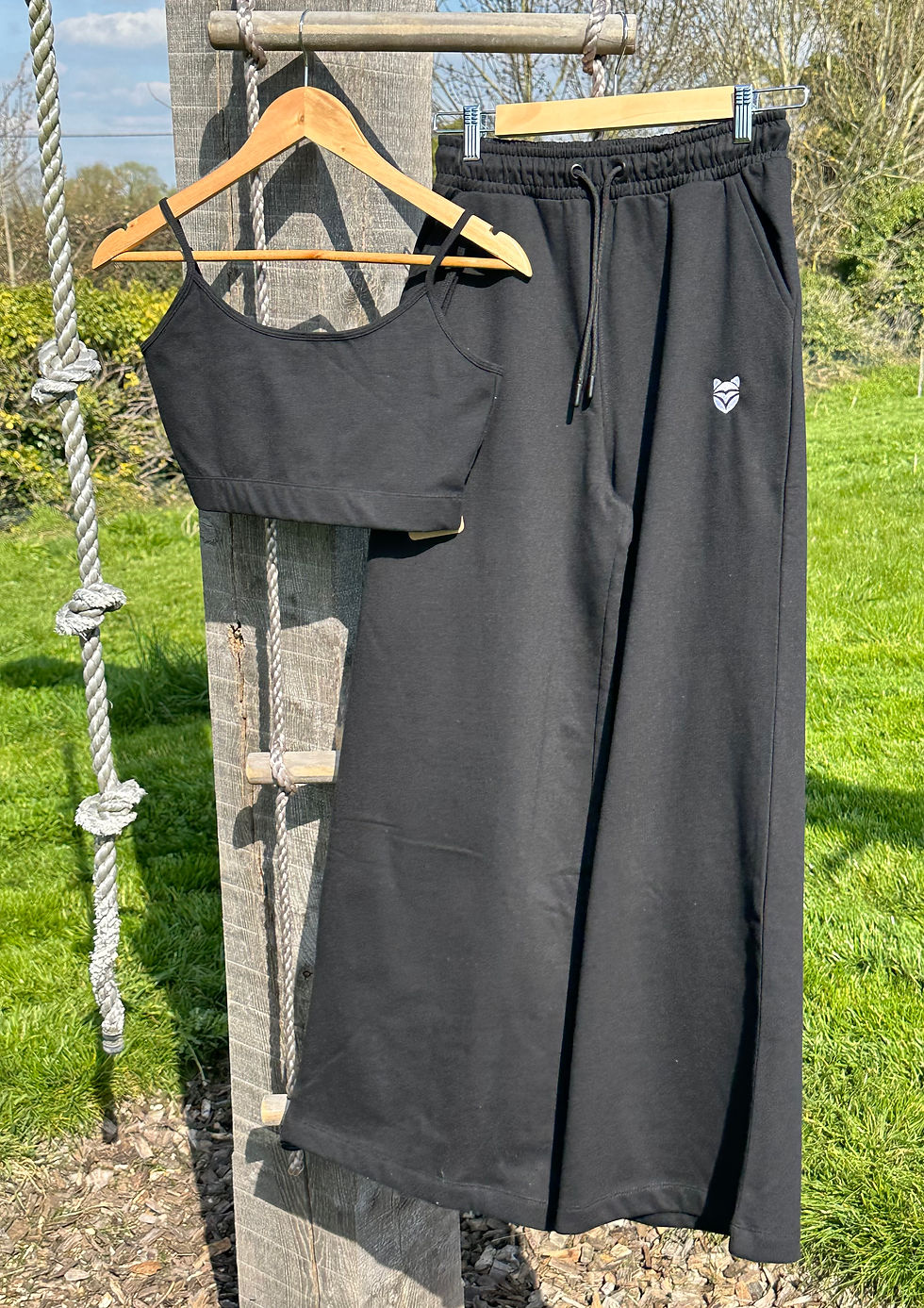 Thumbnail: crop cami top - black