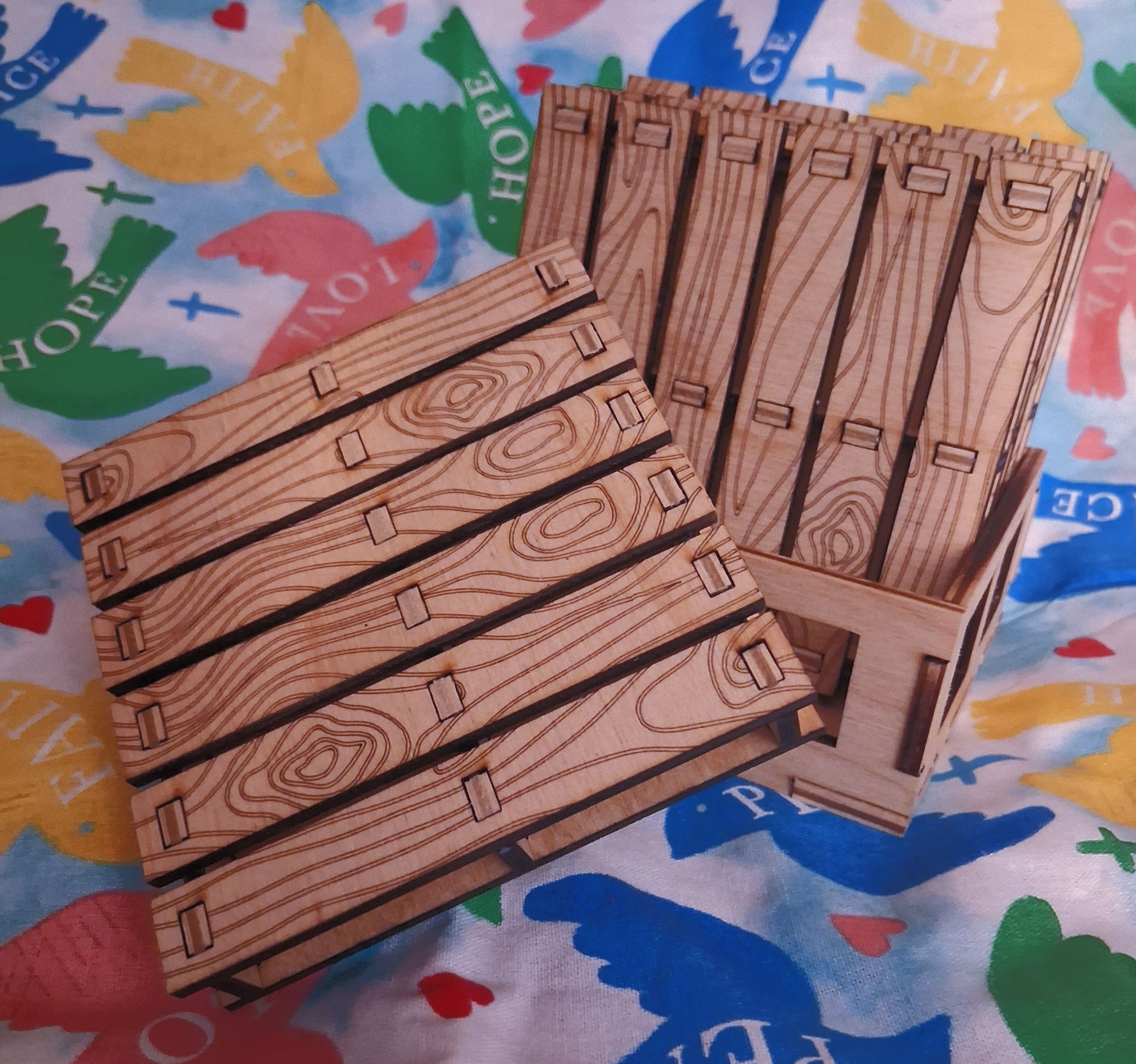 Miniature Pallet Coasters with Crate Storage Box | Set of 4