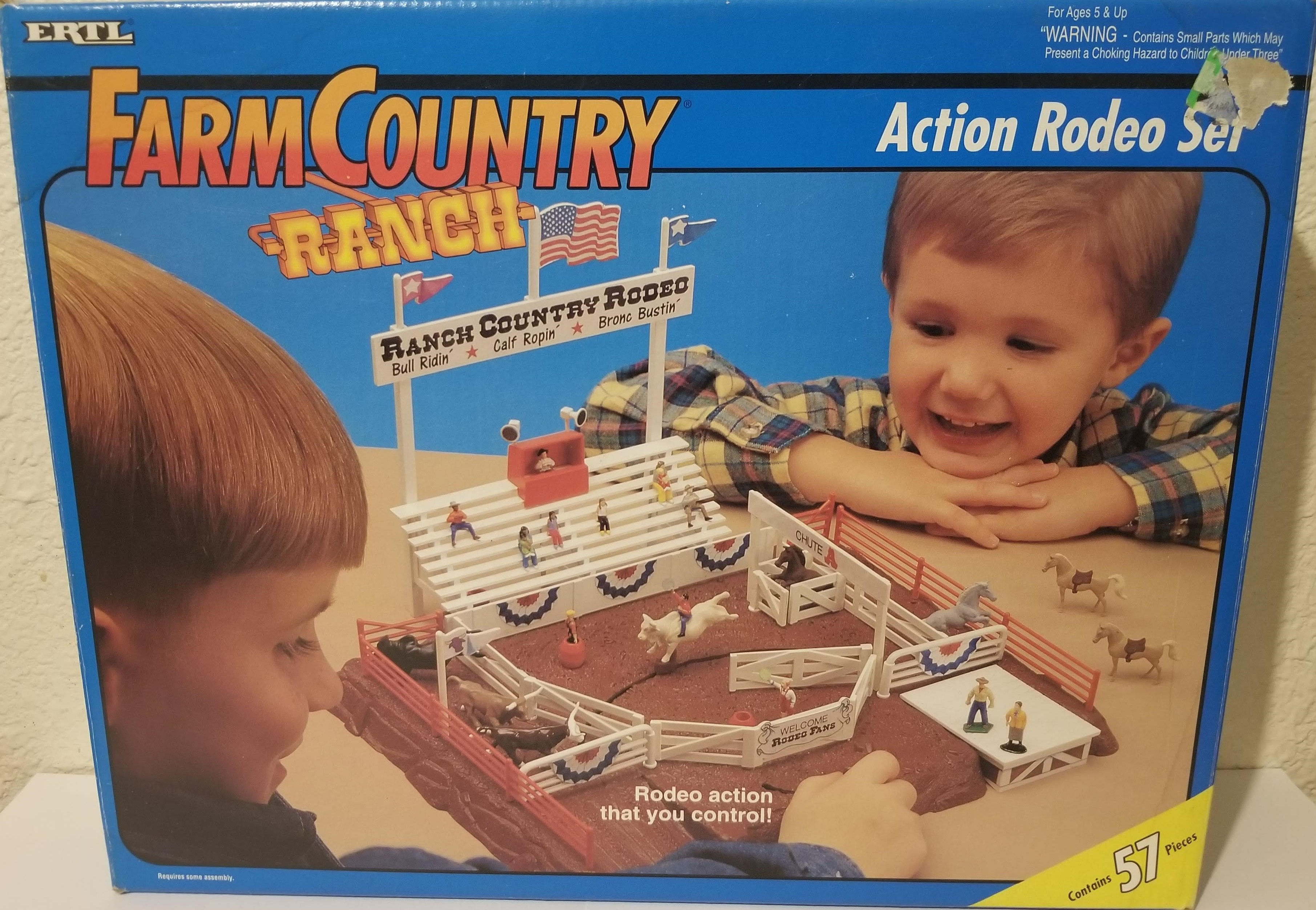 1/64 Ertl Farm Country Action Rodeo Set