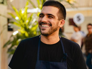 Chef Ricardo Vallari assina menu inspirado em clássicos do cinema