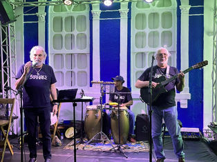 Os Andrades celebram a música popular universal na Varanda do SESI