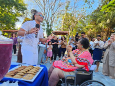 Com show da Timbalada, paciente celebra aniversário e marca nova fase de reabilitação após 6 anos de internação
