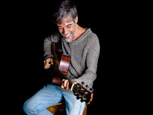 Jonga Lima apresenta "Mil Tons de Amor", tributo a Milton Nascimento na Varanda do SESI
