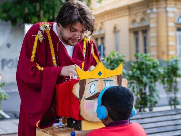 Rua Chile recebe 13º Festejo Mundial do Teatro Lambe-Lambe Em Rede