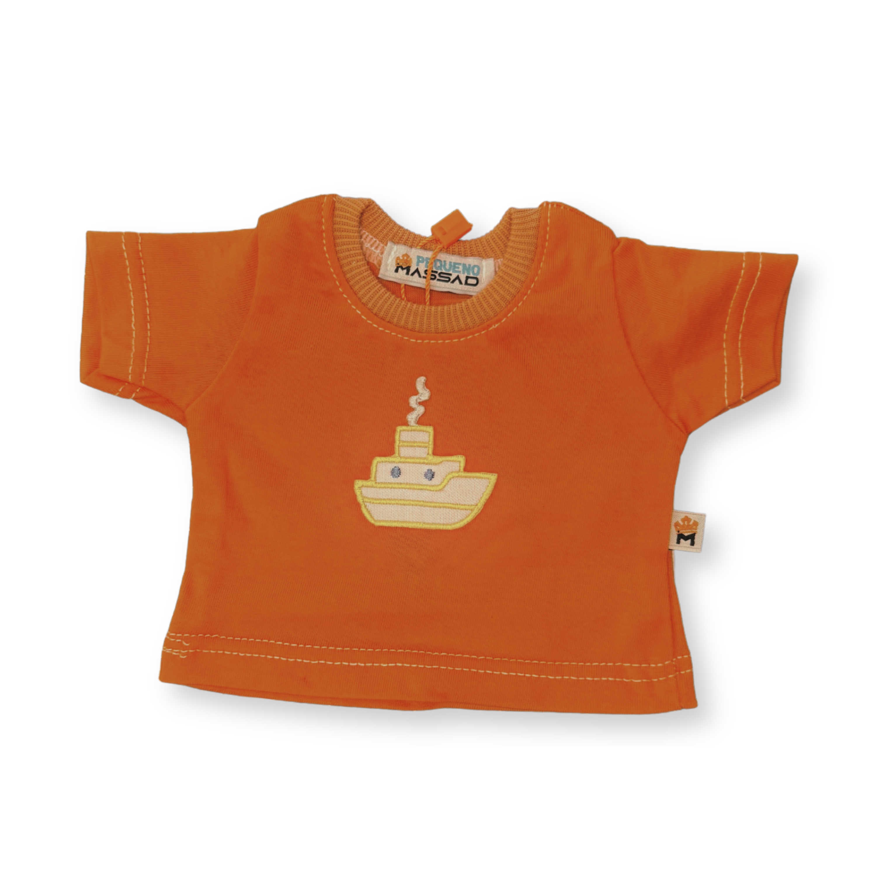 Camiseta com bordado de barquinho