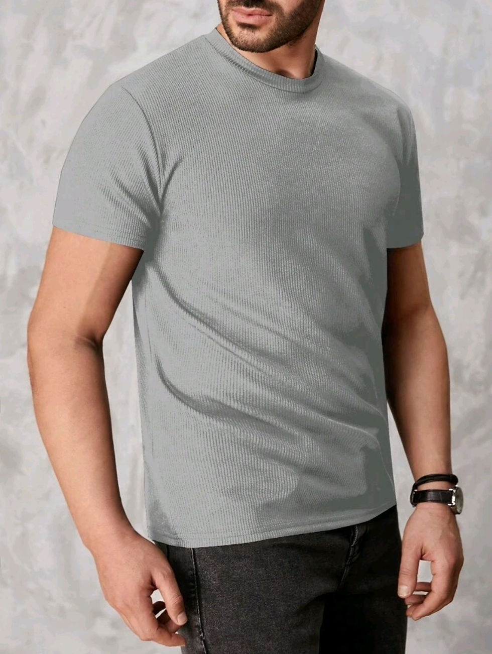 Miniaturbild: T-Shirt mit rundem Kragen