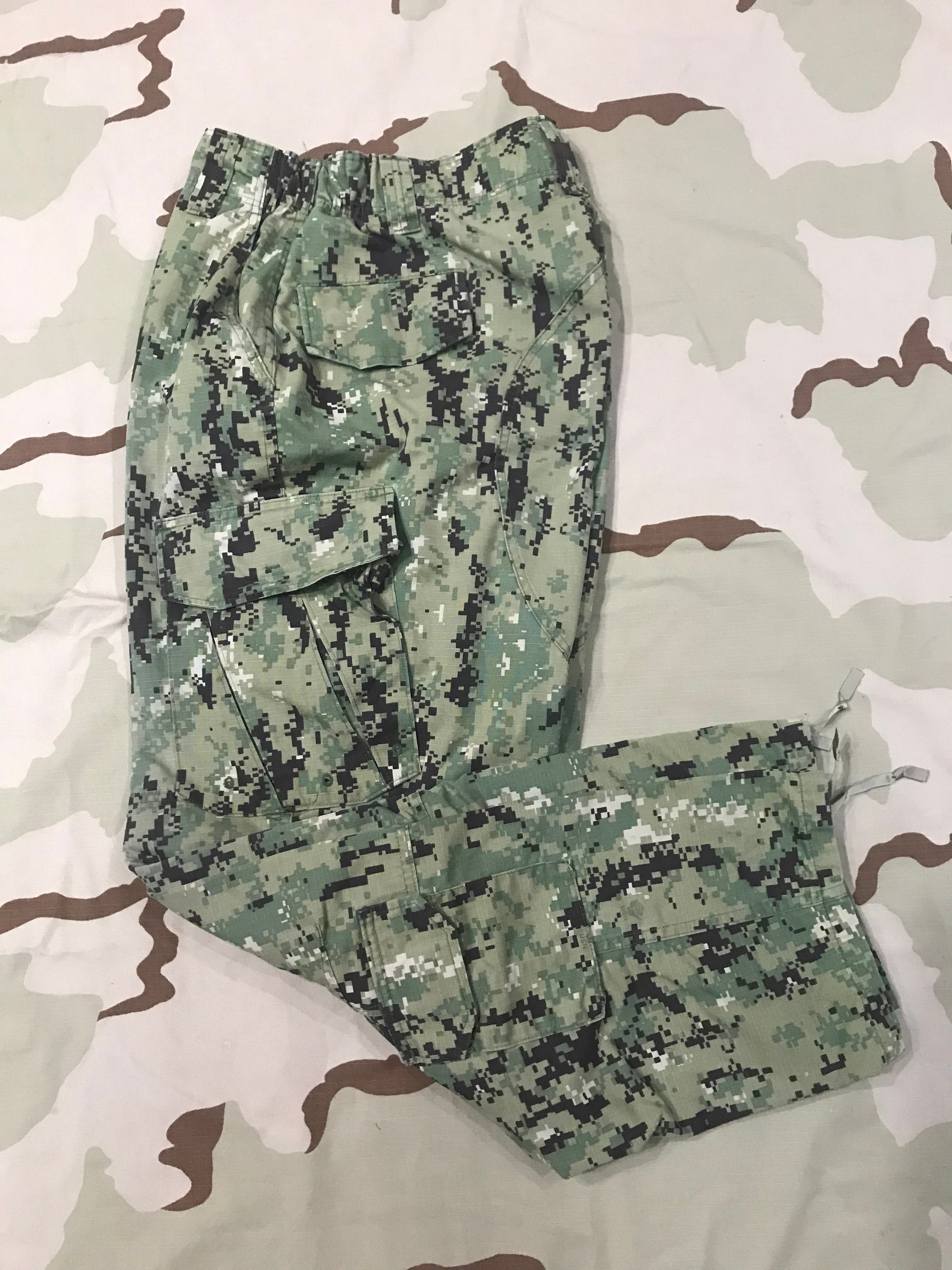 US Navy NWU III working Uniform Trousers : Digital Camo Pants
