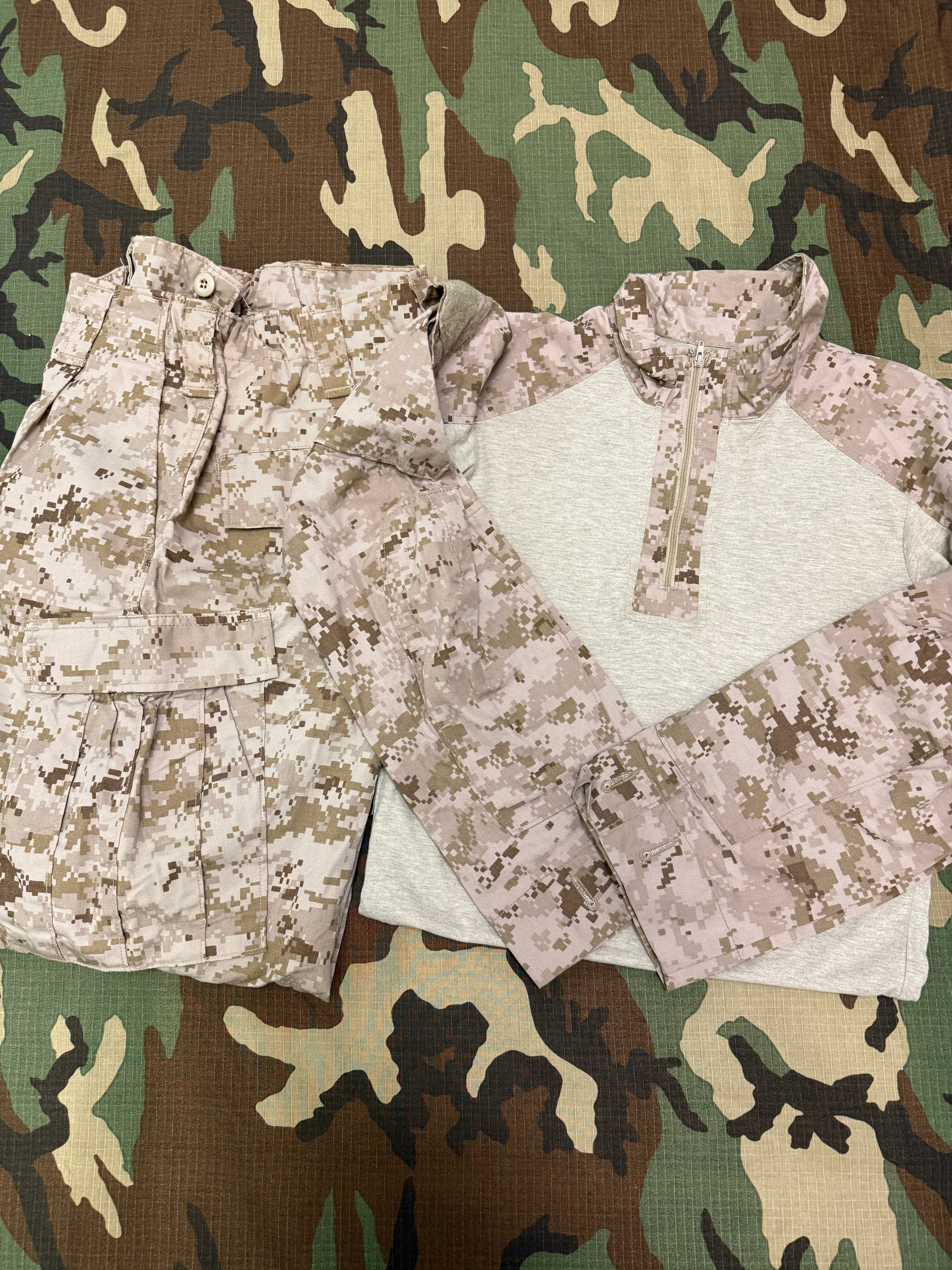 USMC MCCUU  Desert Marpat FROG Combat Trousers Shirt