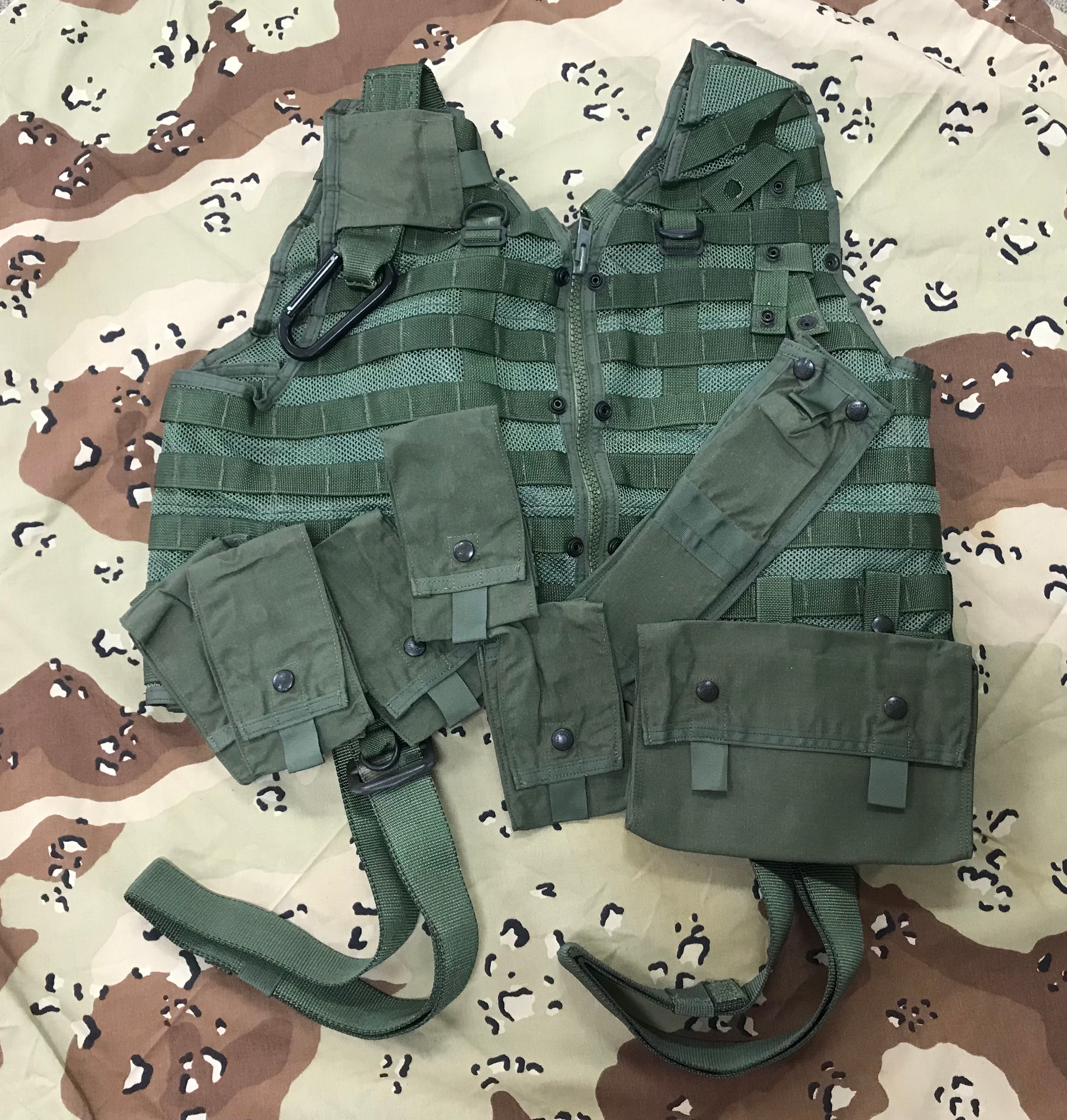 US GI Pilot Survival Aircrew Vest : CMU-33/P22P-18