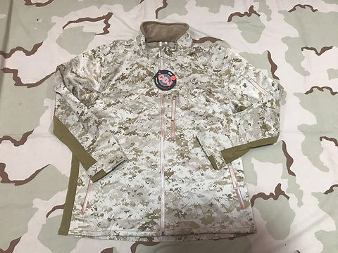 送料無料　米軍　海兵隊 COMBAT DESERT JACKET 180s Combat Desert Jacket 180S CDJ : Desert Digital Marpat | Army Navy