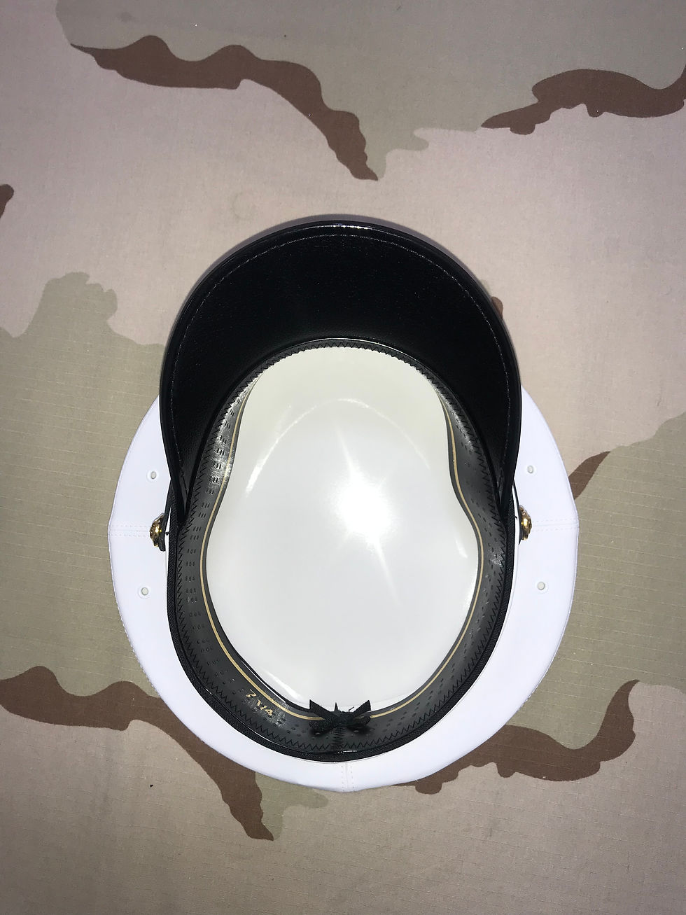 Thumbnail: USMC Marine White Dress Hat - Dress Blue Uniform