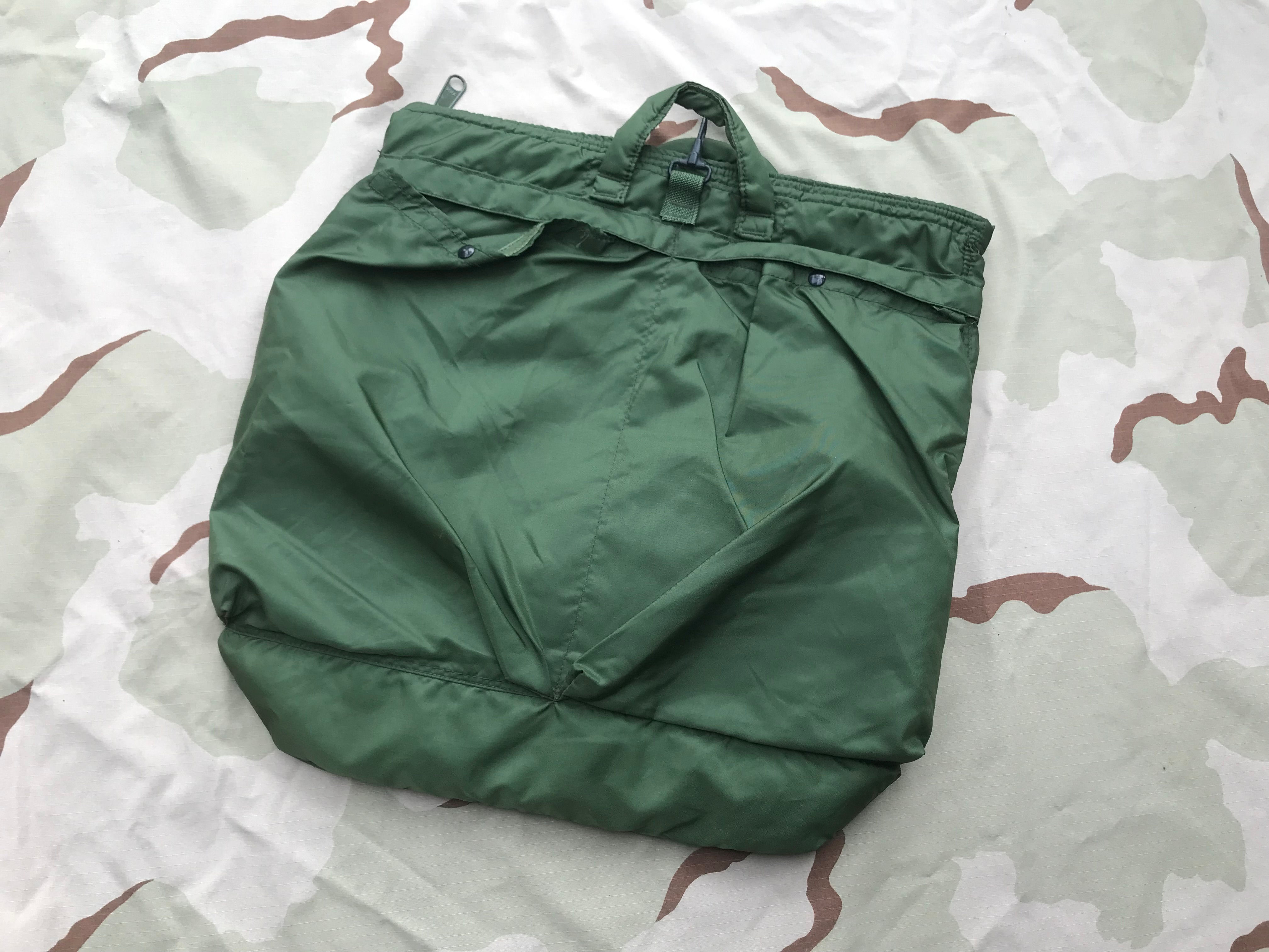 Vintage Nylon Flyer's Helmet Bag