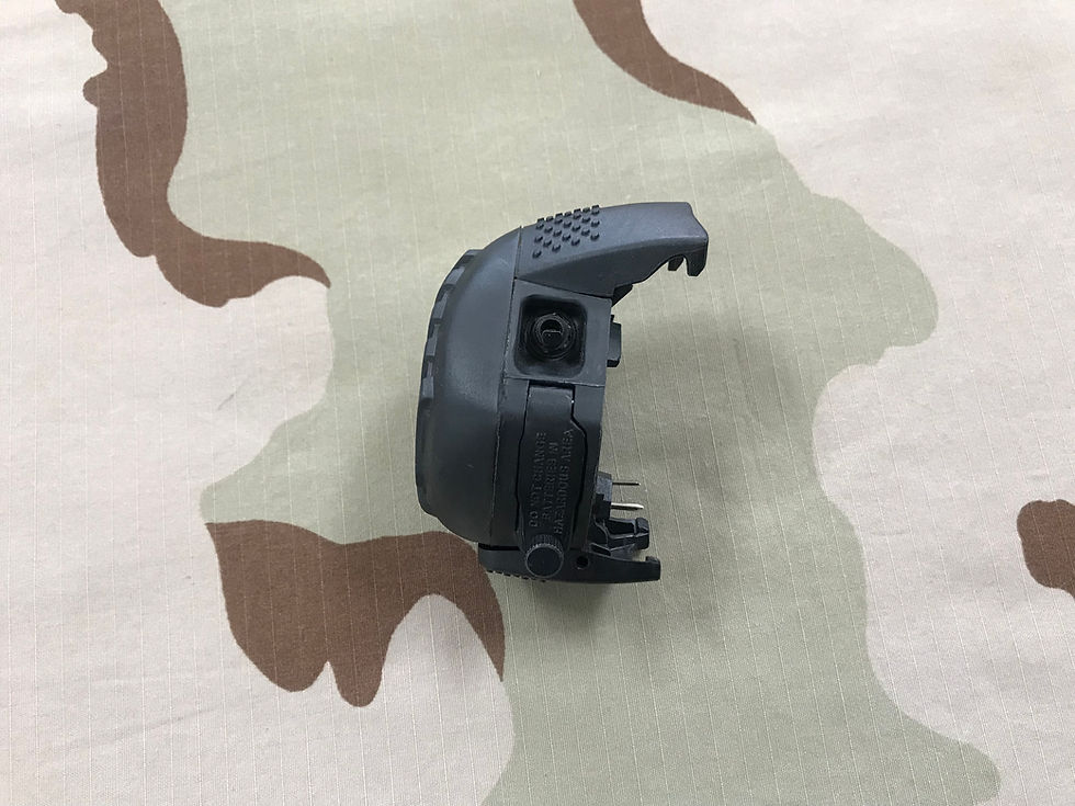 Thumbnail: M50 Gas Mask Voice Box Amplifier