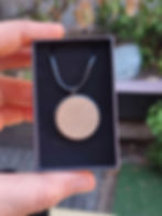 Thumbnail: Collier unique 25mm en Chêne naturel · Tonneau recyclé