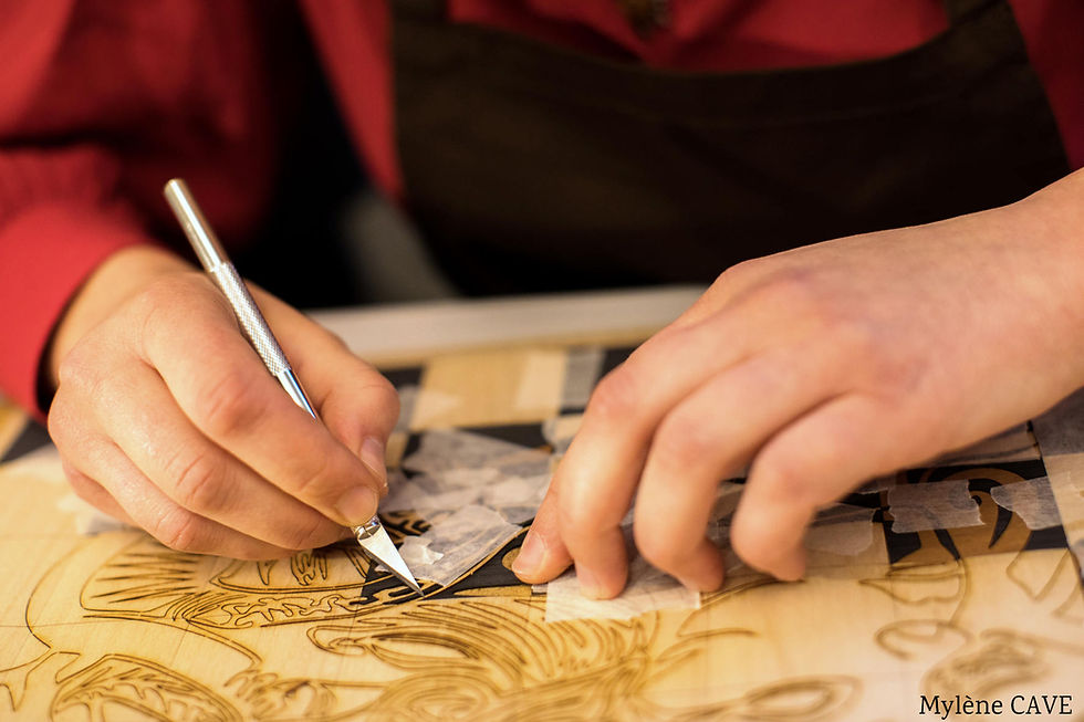 Marquetry, stone, clay and resin sculpture demonstration!