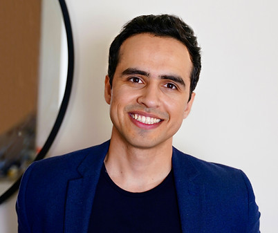 Omar-headshot.jpg