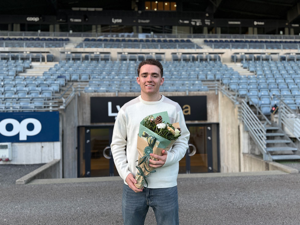 “ÅRETS UNGE SPILLER”: Edvin er stemt frem av de andre spillerne i Eliteserien under NISO Awards. Foto: Baardsen Sport