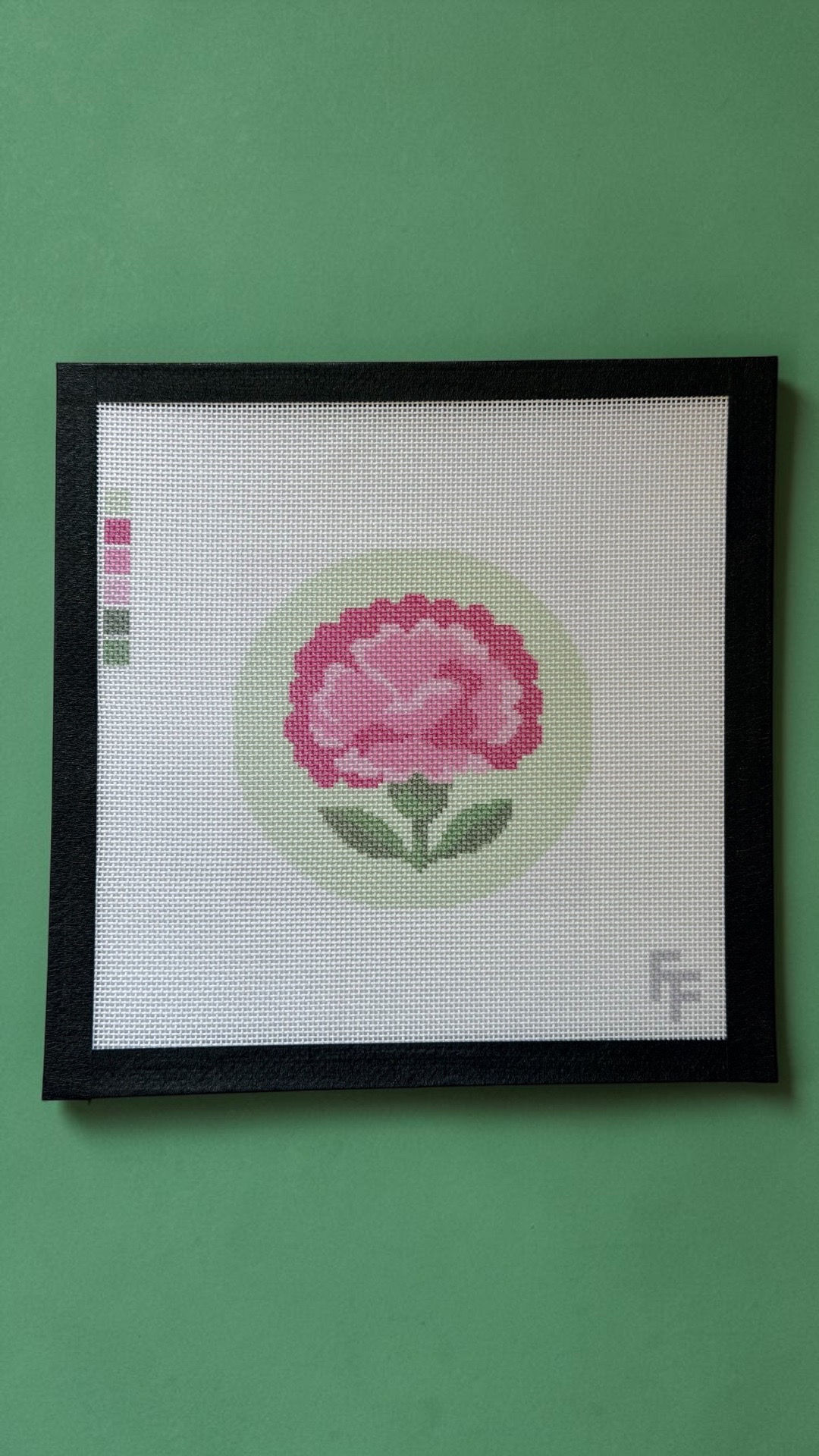 4" Pink Carnation Round |18 mesh
