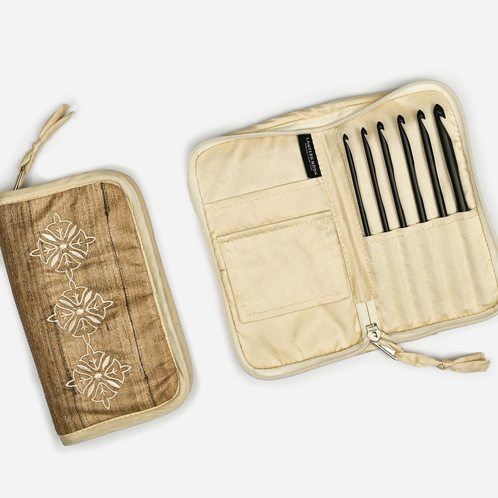 Thumbnail: Radiance - crochet hook set